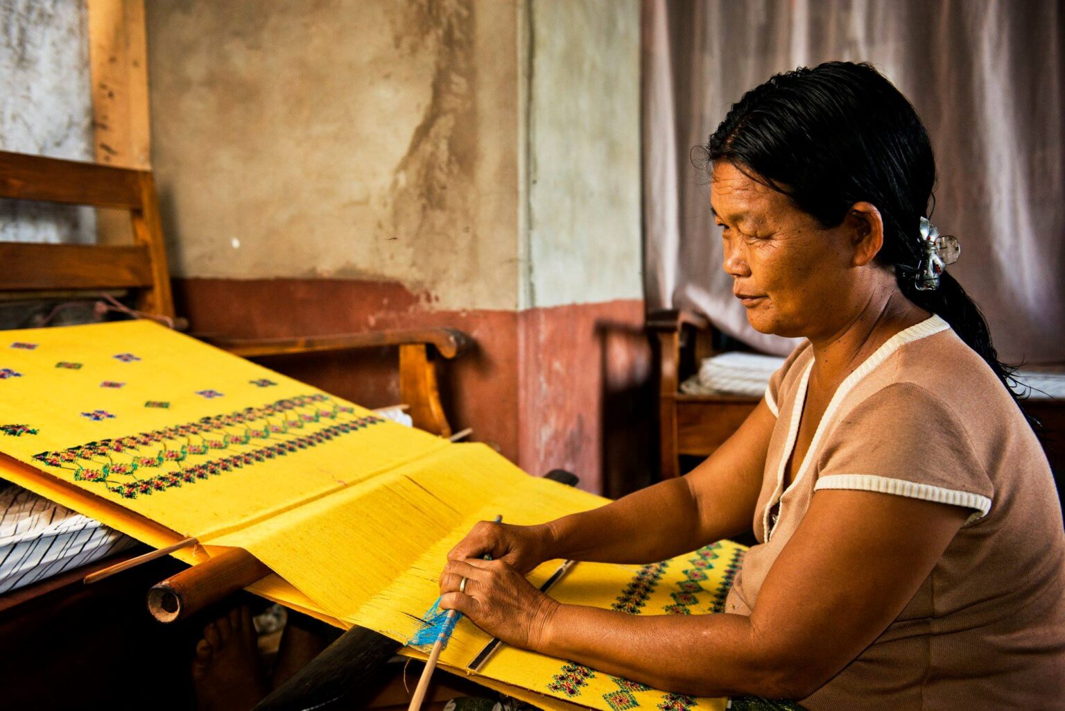 Hand weaving Loin loom weaving Hand woven textiles are the new favourite in the ethical