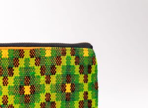 Upcycled purse in handwoven fabric. - Image 7